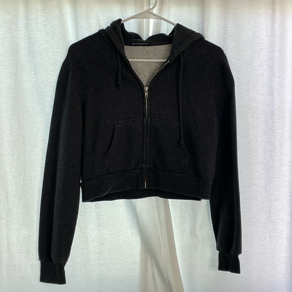Brandy Melville cropped hoodie